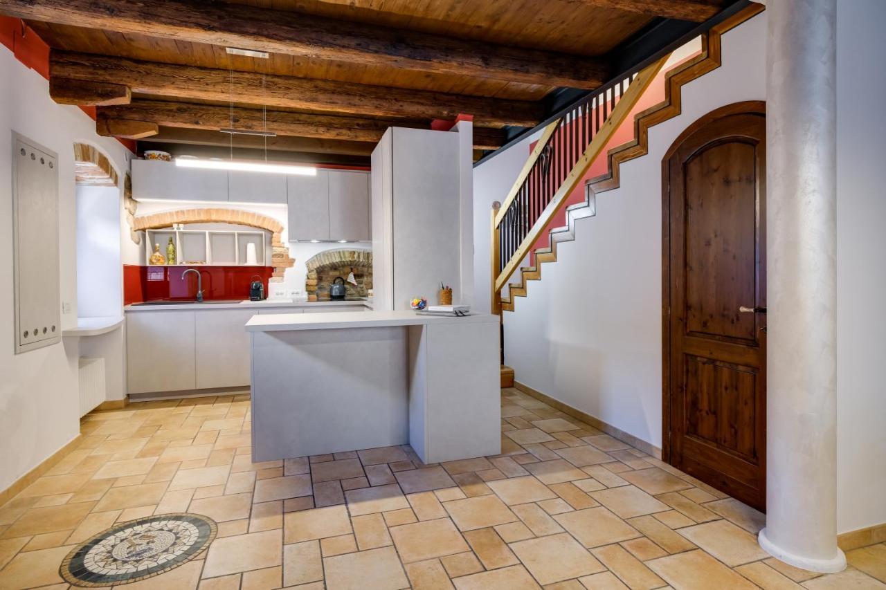 Ca' Gremal - Casa Vacanze Tra Le Colline Del Garda - Calmasino Di Bardolino Buitenkant foto
