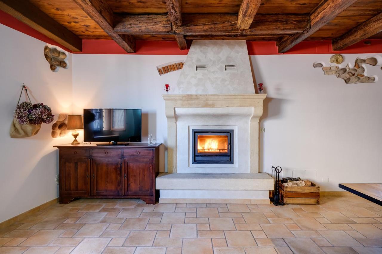 Ca' Gremal - Casa Vacanze Tra Le Colline Del Garda - Calmasino Di Bardolino Buitenkant foto